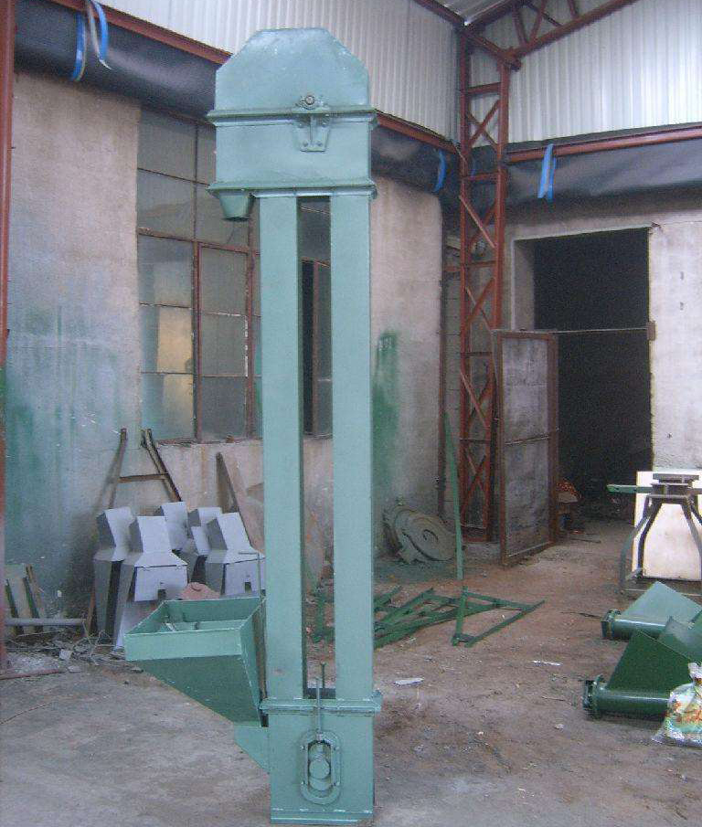 淺談環(huán)鏈斗式提升機(jī)輸送帶的安裝，調(diào)試和維護(hù)