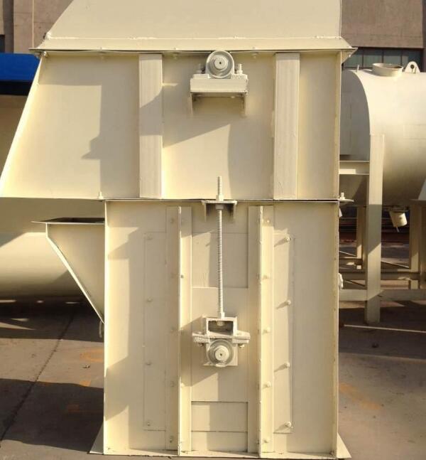 垂直斗式提升機料斗接觸殼體如何解決？